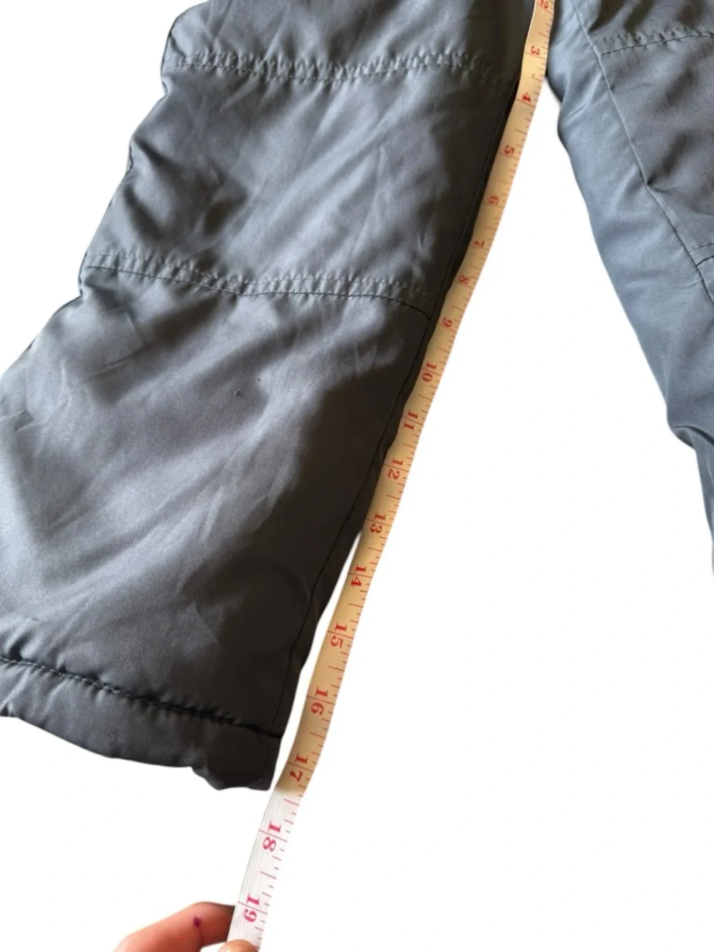 OshKosh B'gosh Kids Snow Bib Black Overalls Snowsuit Winter Ski Size 5/6 Pockets